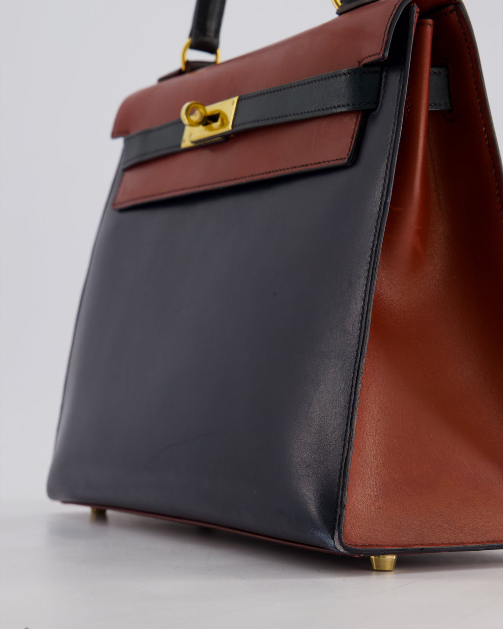 Hermes Vintage Tri-Colour Kelly 32cm Bag in Rouge H, Bleu Indigo and Vert Fonce Box Leather with Gold Hardware