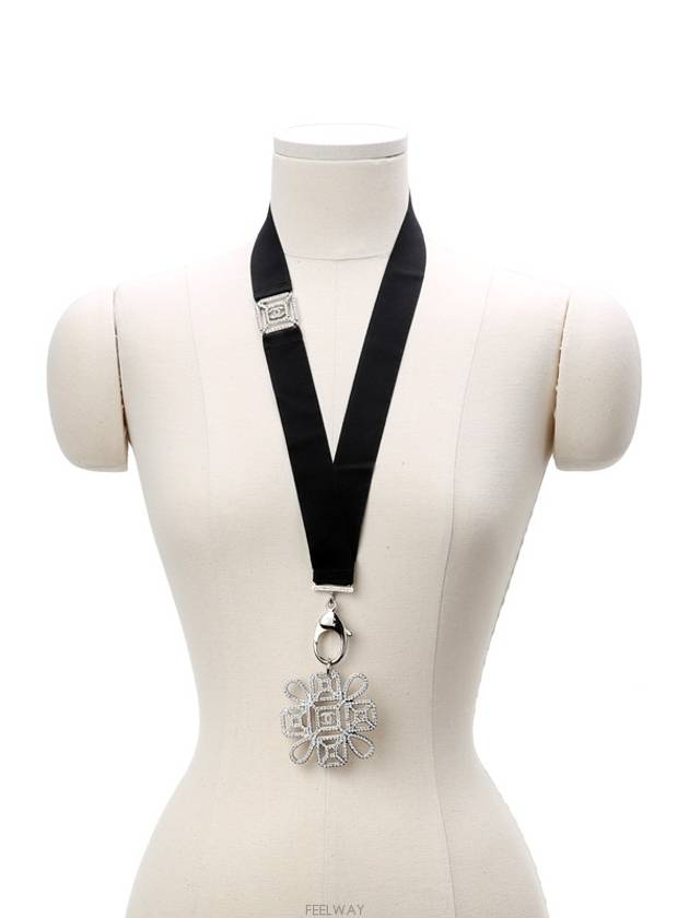 women necklace