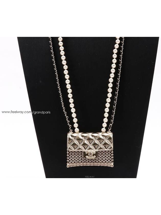 women necklace