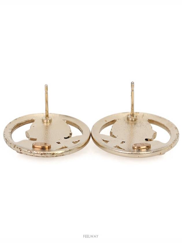 women earrings