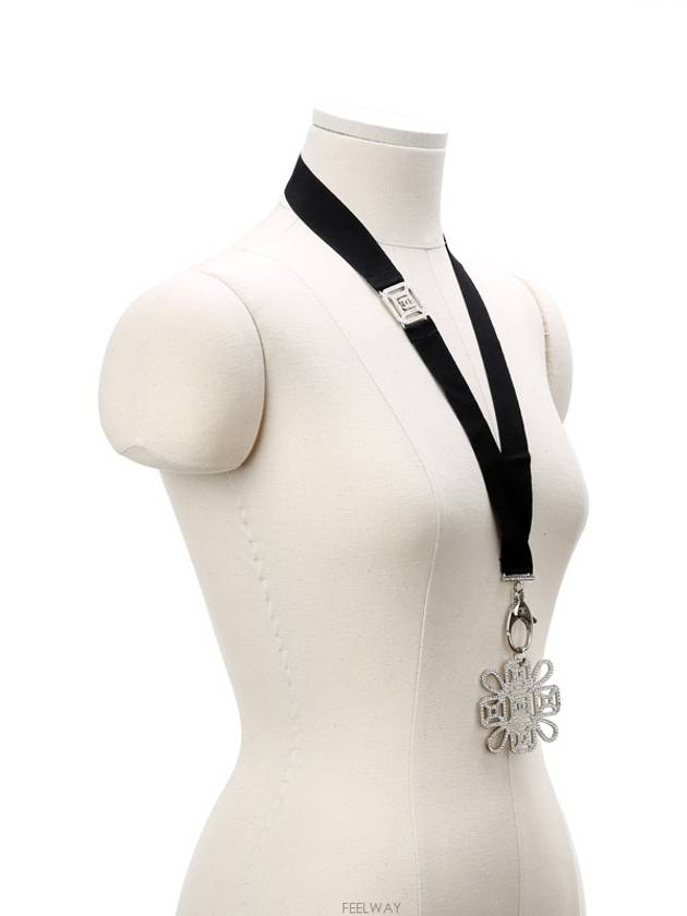 women necklace