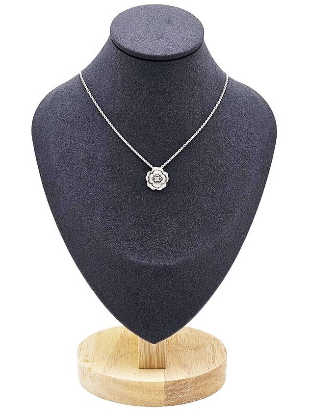Chanel J12071 18K White Gold Boutonde Camellia Diamond Necklace