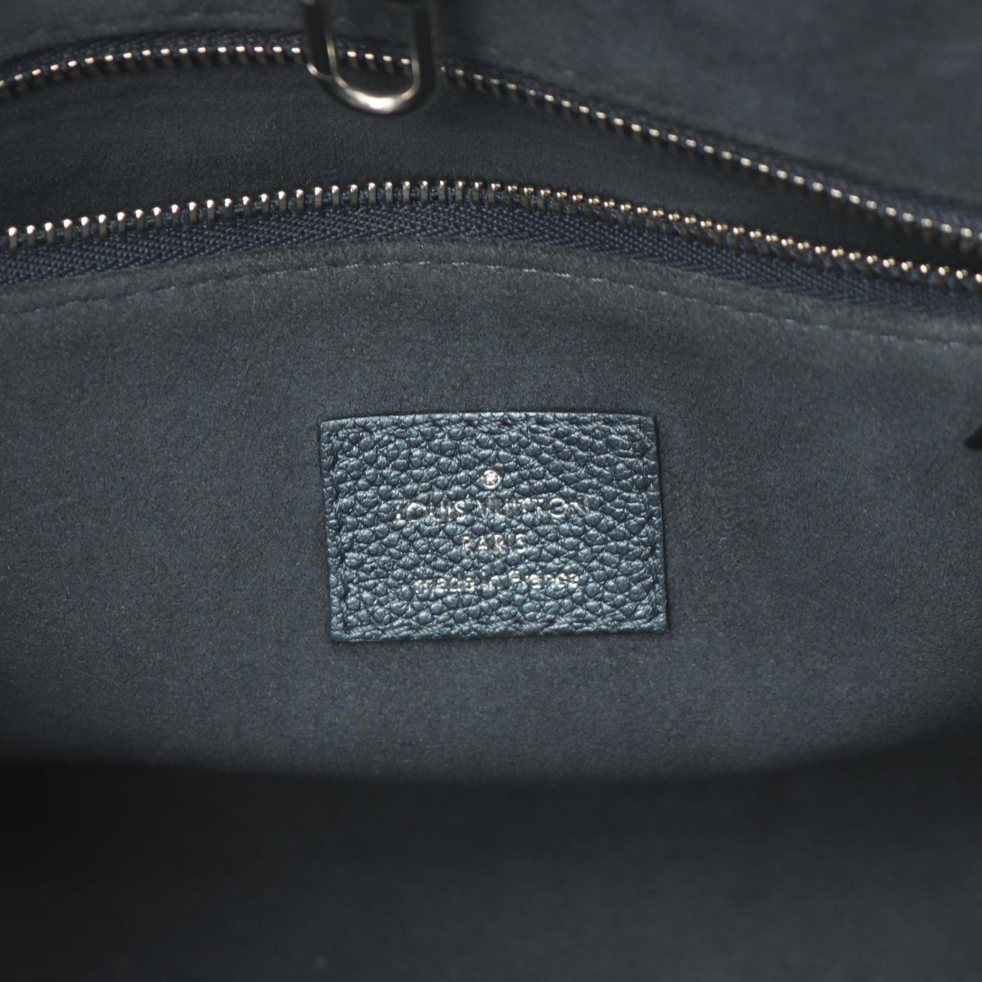 Louis Vuitton Leather Handbag