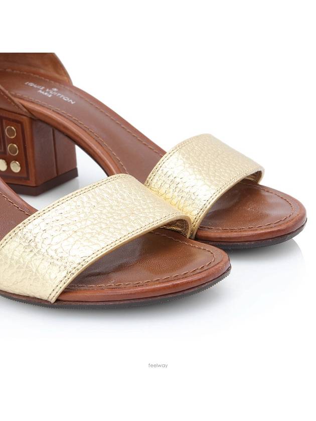 Louis Vuitton women sandals
