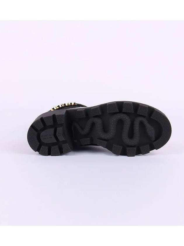 Gucci Lettering Logo Leather Chelsea Boots Black