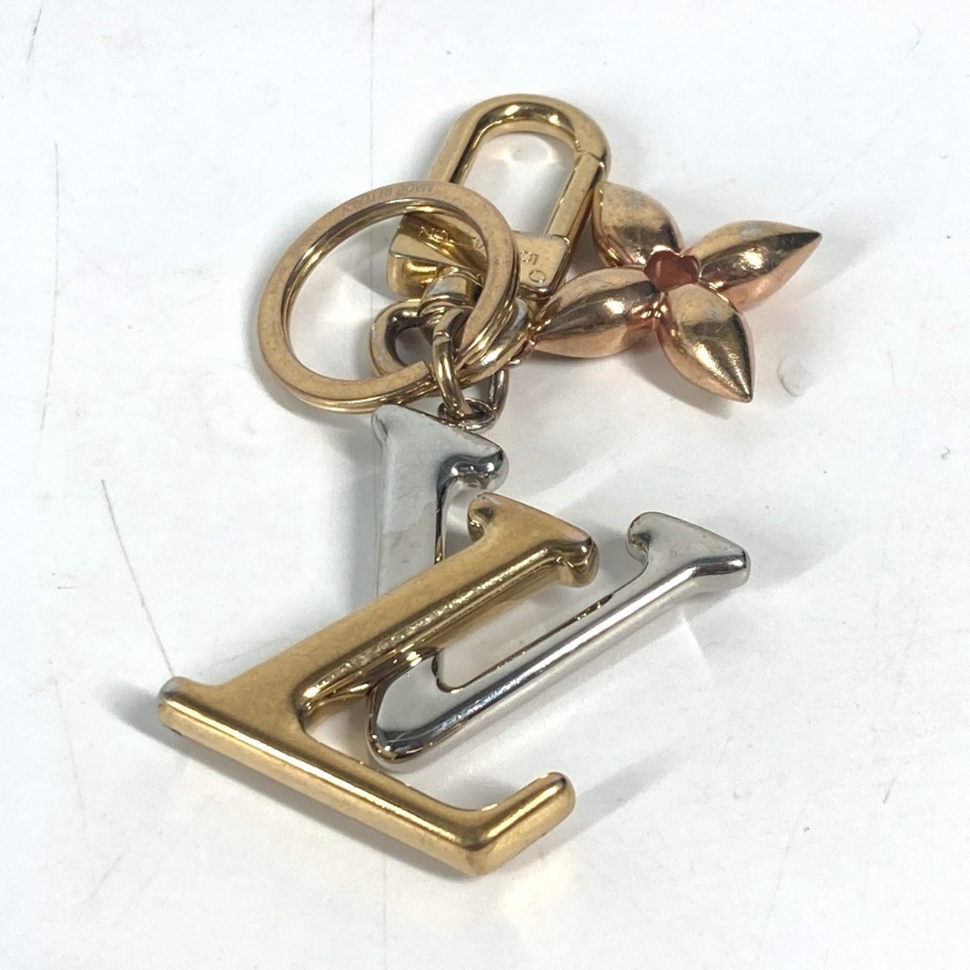 Louis Vuitton Metal Keyring
