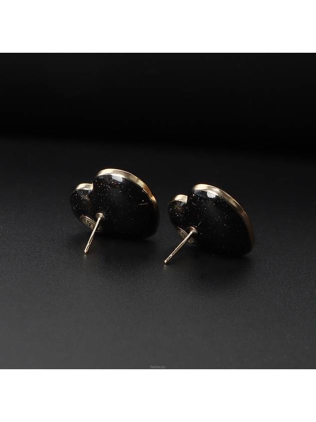 women earrings