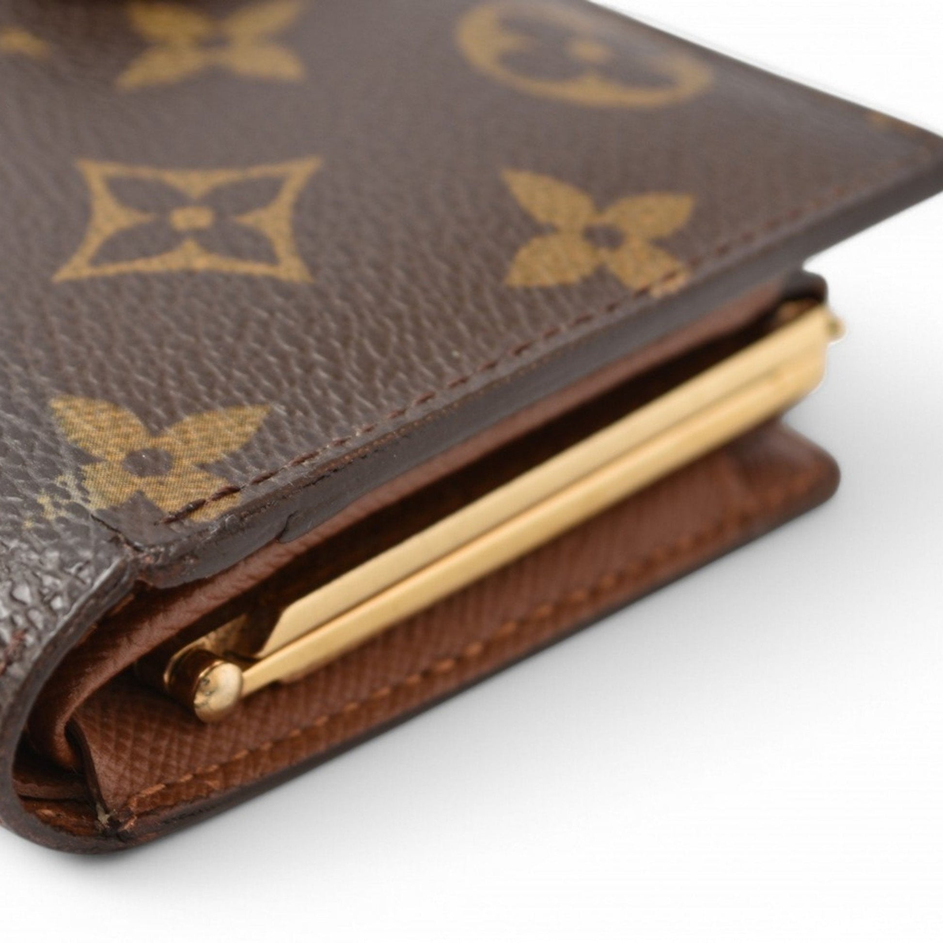 Louis Vuitton Monogram Wallet (Bi-Fold)