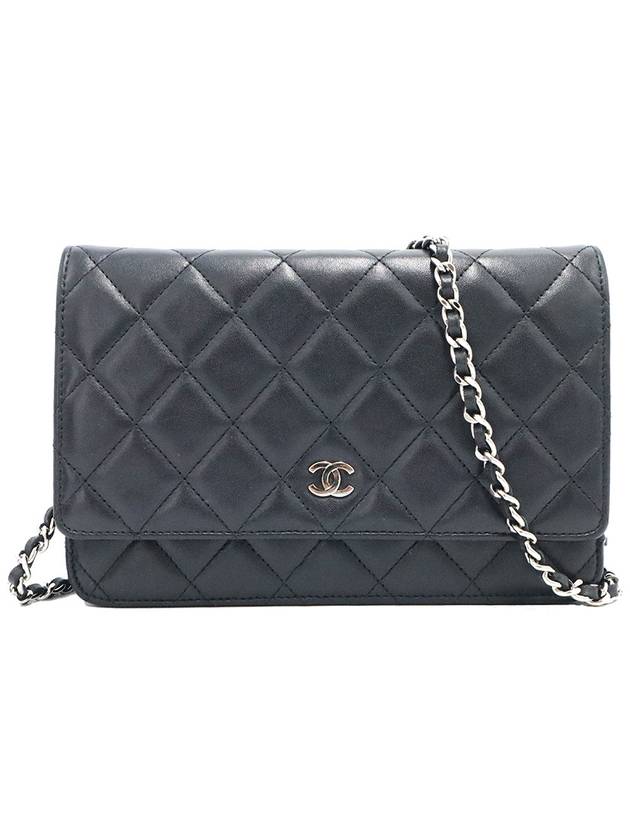 Chanel A33814 Black Lambskin Classic Silver Chain WOC Cross Bag 17th