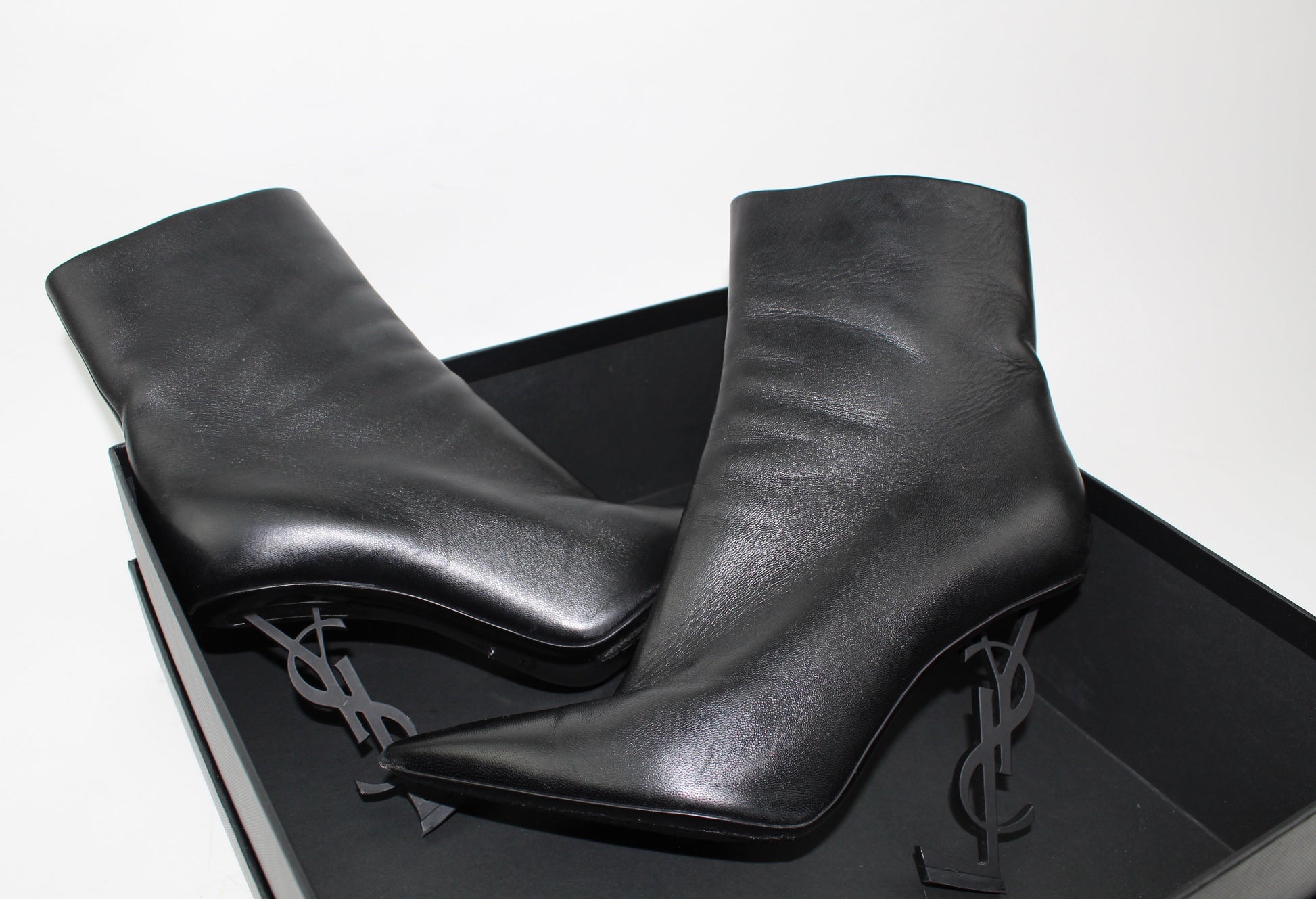 SAINT LAURENT OPYUM 110 BOOTIES