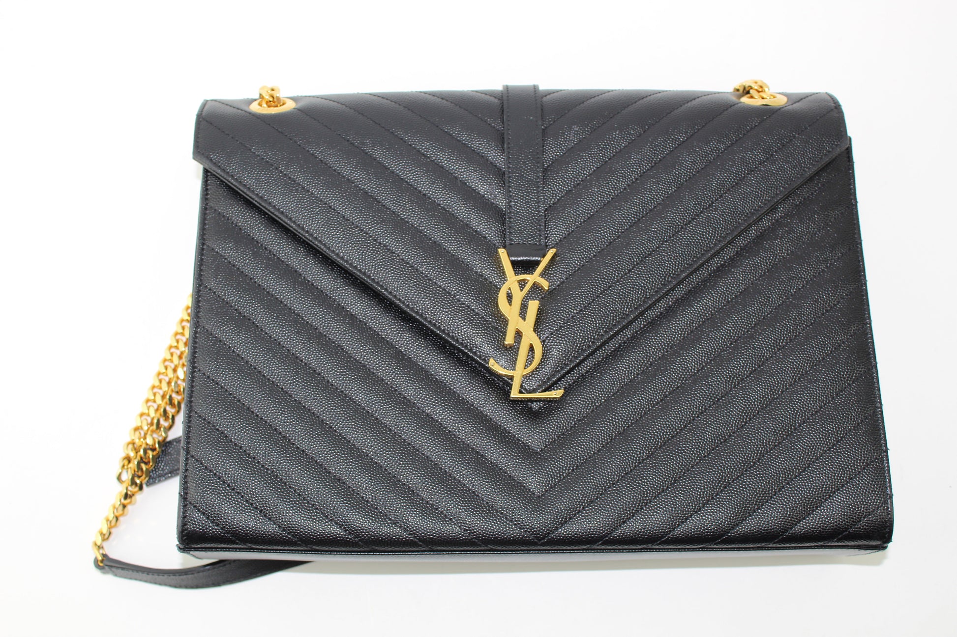 SAINT LAURENT LARGE ENVELOPE GRAIN DE POUDRE CHAIN BAG